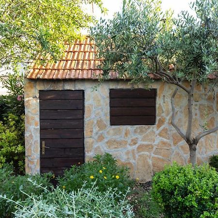 Apartman Topic Apartman Kaštela Kültér fotó