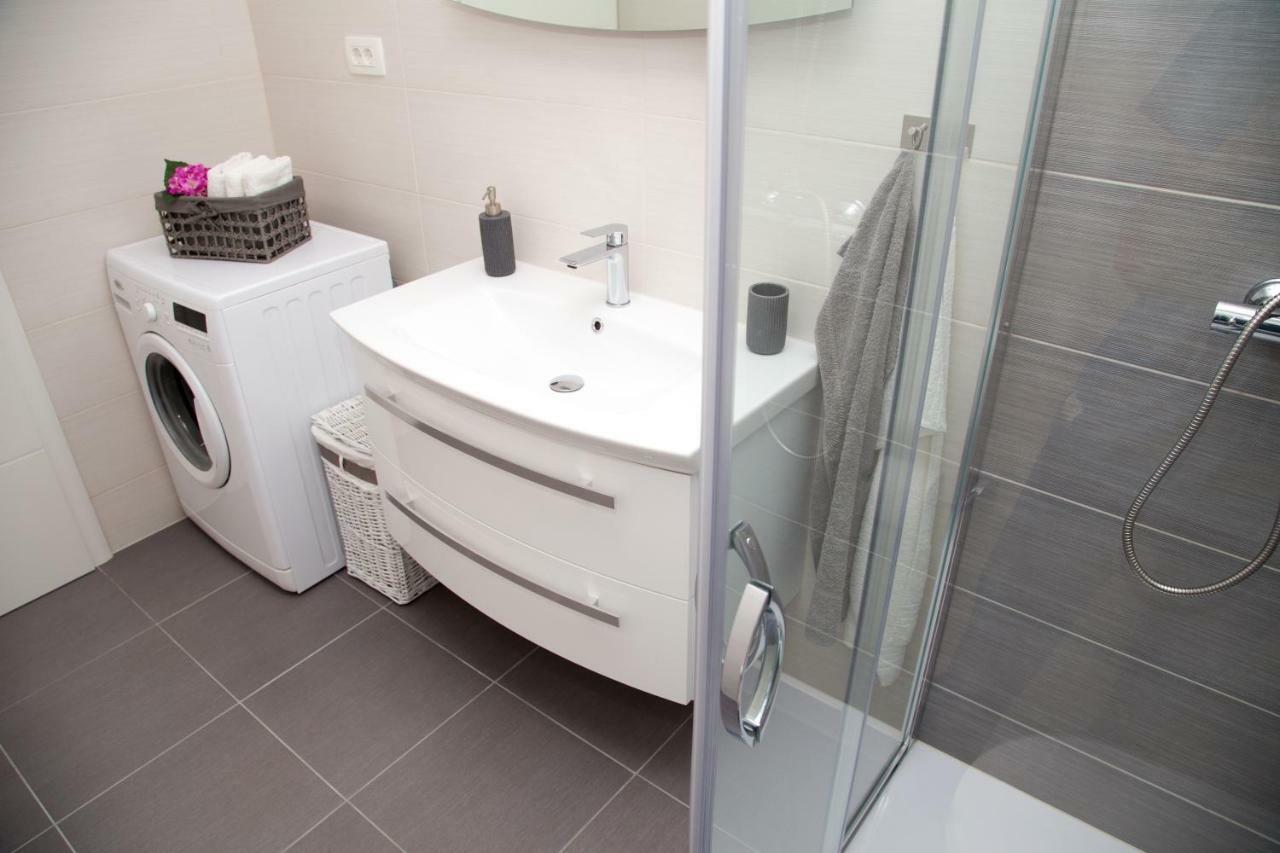 Apartman Topic Apartman Kaštela Kültér fotó
